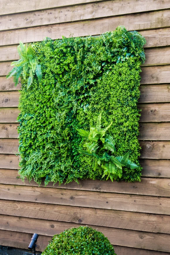 Fenwick Green Wall Panel - 100cm x 100cm